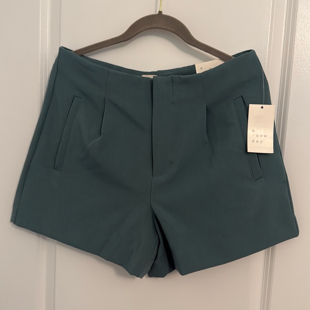 A NEW DAY HOT SHORTS